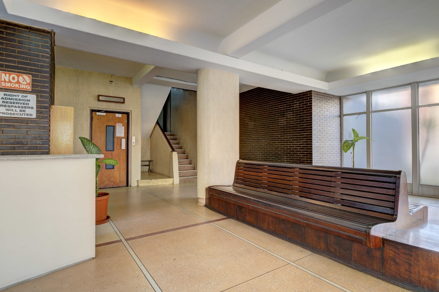 2 Bedroom Property for Sale in Humewood Eastern Cape